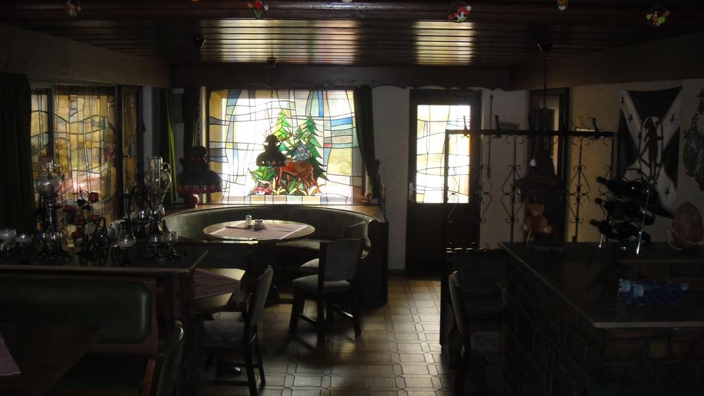 Black Bear Bikers Pub-Hotel Kempfeld Eksteriør bilde