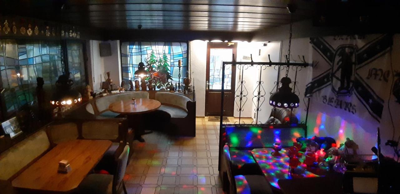 Black Bear Bikers Pub-Hotel Kempfeld Eksteriør bilde